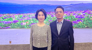 何海涛秘书长与全国政协常委、全国工商联副主席何超琼