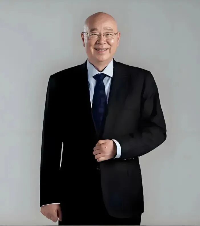 吉小冬.jpg
